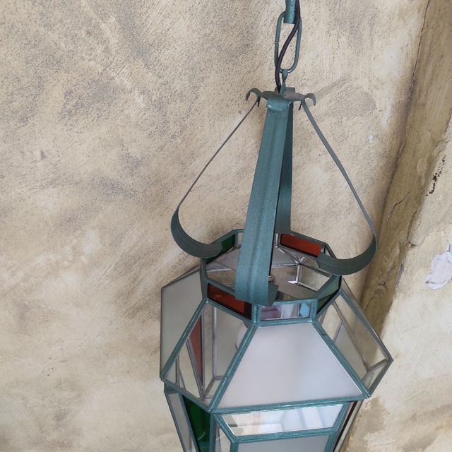 Farol colgante en metal decorado con cristal