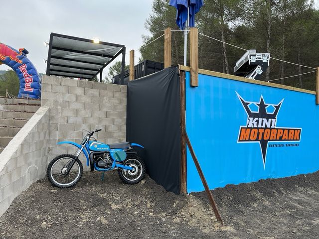 Alquiler de Motos Clásicas eventos Bodas rodajes