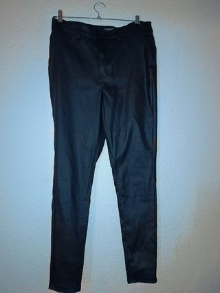 Pitillo Negro Primark - Talla 40