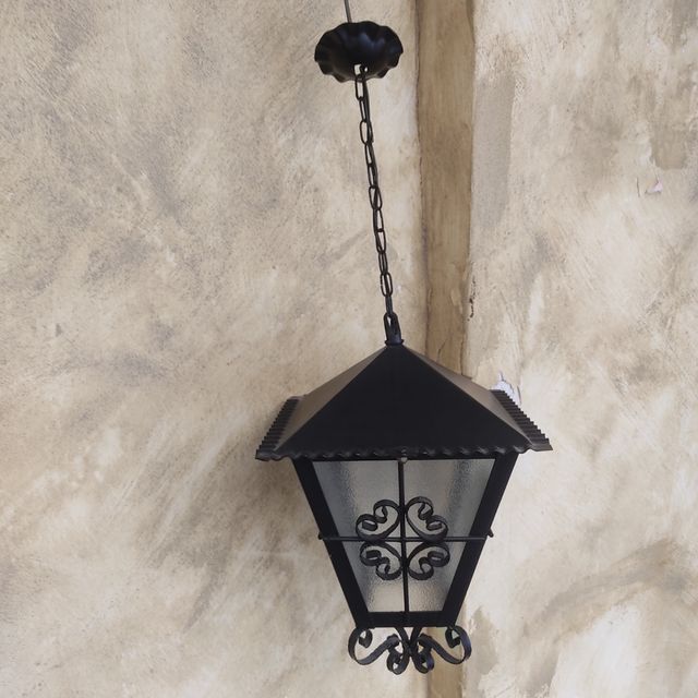 Farol colgante de forja para terraza