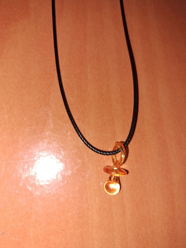 NUEVO!! Collar chupete naranja. OFERTA 3X2 