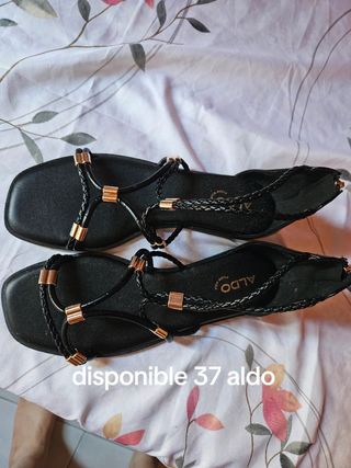 Zapatillas Nike niño - Negras y rojas