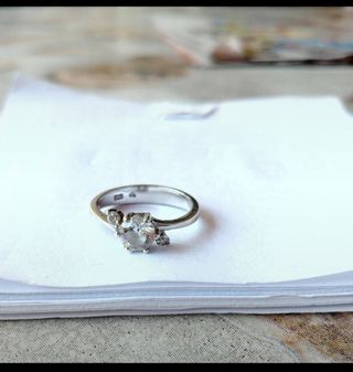 Anello argento 925 tripla pietra bianca