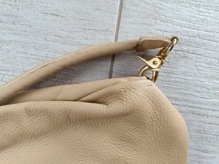 Muy bonito bolso de piel 