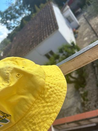 Gorra tipo bucket Nautica amarilla