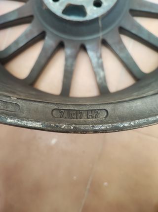 Llantas OZ Superturismo 17"