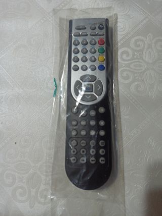 TELEVISOR-DVD OKI 19" HD A 12 Y 220 VOLTIOS