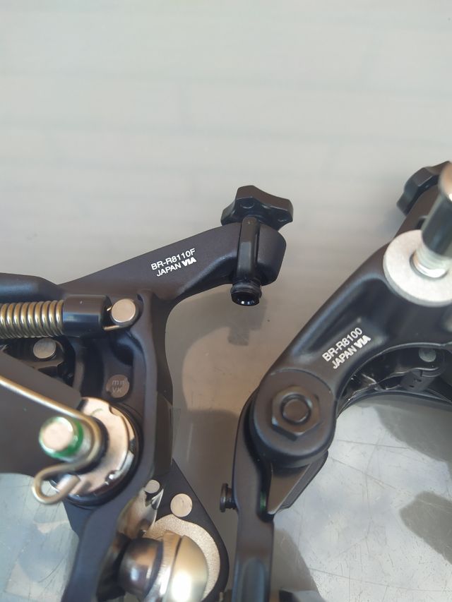 SHIMANO ULTEGRA R-8110F / R-8100R Puentes de freno