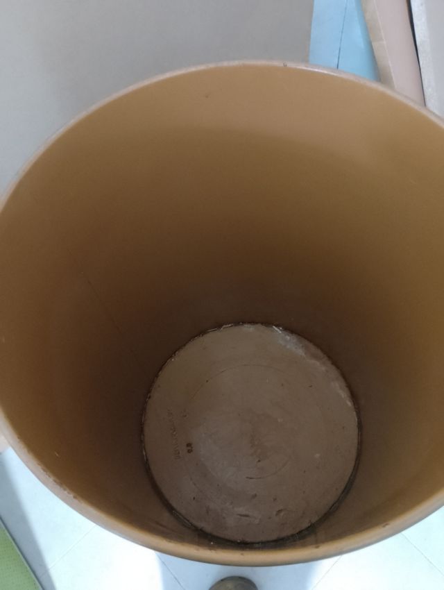 Barriles metalico con tapa