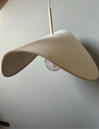 Lámpara techo beige de lino- Moderna
