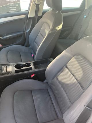 Audi A4 2011  TECHO PANO MANTENIMIENTO COMPLETO