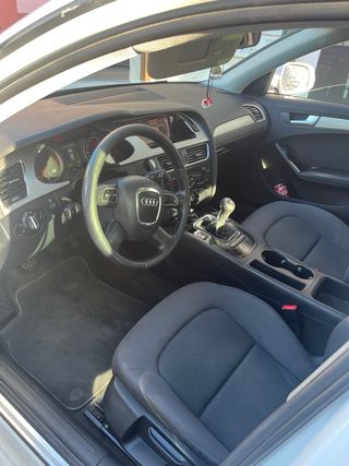 Audi A4 2011  TECHO PANO MANTENIMIENTO COMPLETO