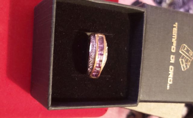 Anillo de oro 18k