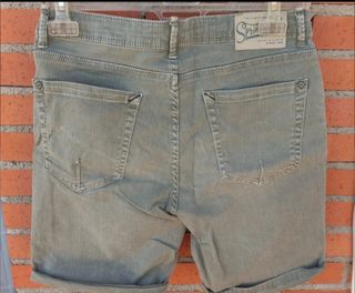 Pantalón corto chico