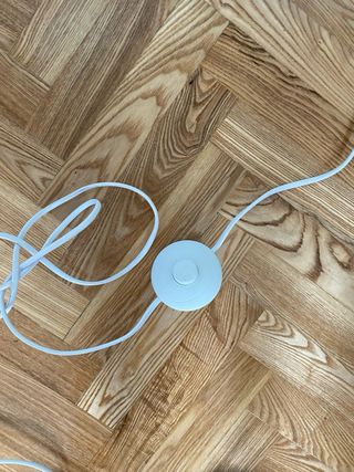 Lámpara de pie infantil gris estrellitas