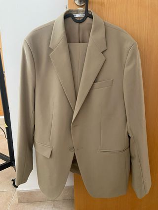 Traje chaqueta hombre.