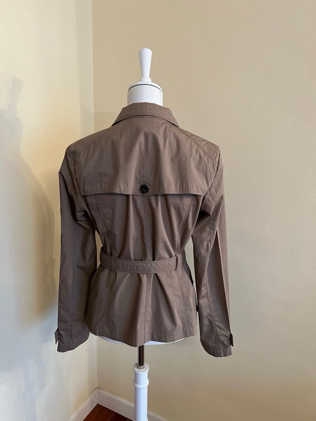 Gabardina corta de Cerruti