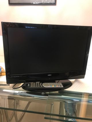 Television HDMI OKI con  mando