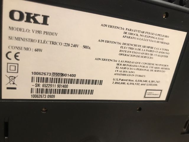 Television HDMI OKI con mando