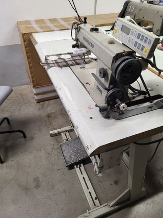Maquina de coser industrial 