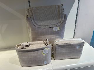 Conjunto Saco, Bolso y Neceser beige y blanco