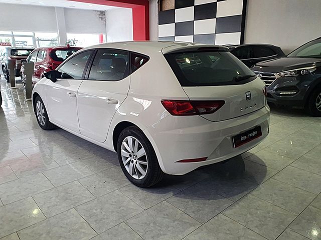 SEAT Leon , climatizador, llantas,bluetooth...