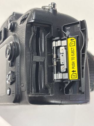 NIKON D7100+18-55 AF-P VR 28500 DISP. REFLEX APS-C