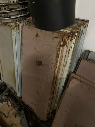 Baldas metálicas para estanterías no tengo patas