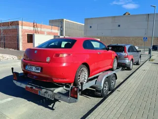 Transporte de Vehículos en Remolque