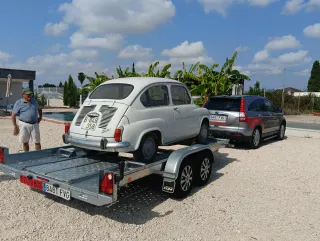 Transporte de Vehículos en Remolque