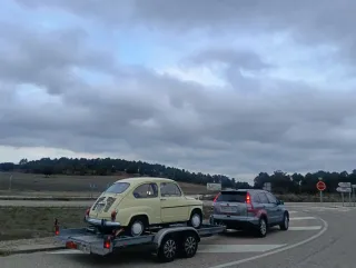 Transporte de Vehículos en Remolque