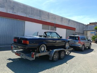 Transporte de Vehículos en Remolque