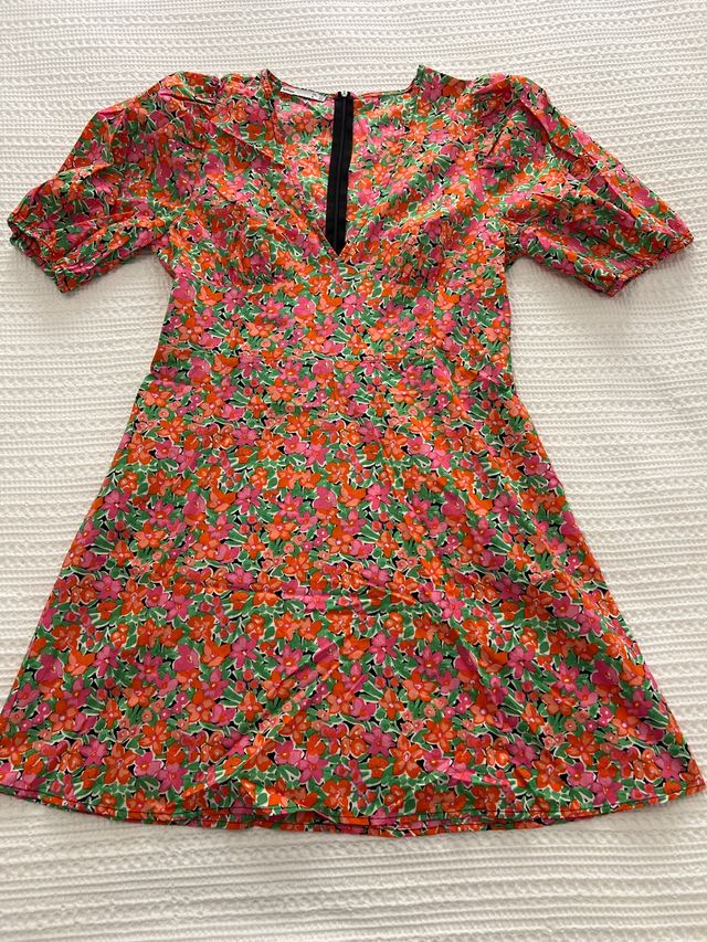Vestido Lefties floral - Talla L