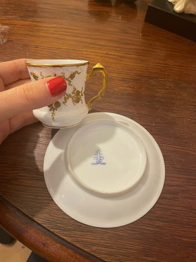 Taza y platillo porcelana dorada