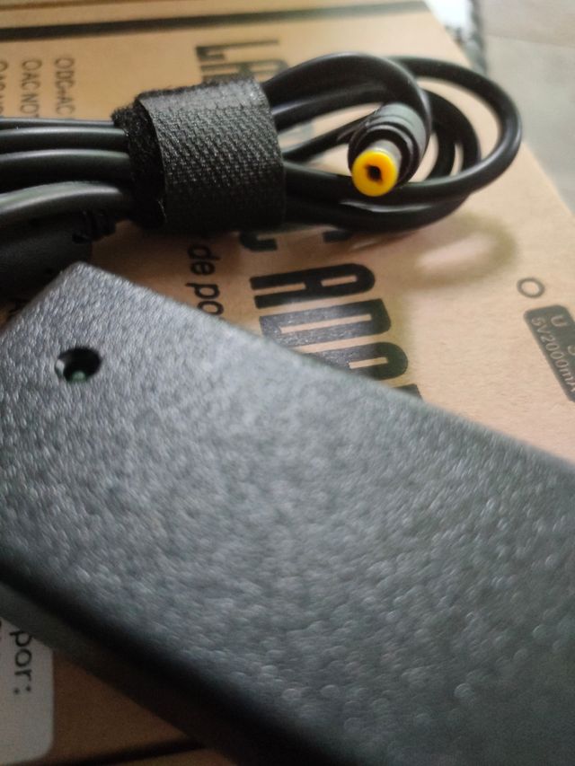 Cargador compatible Acer y varios