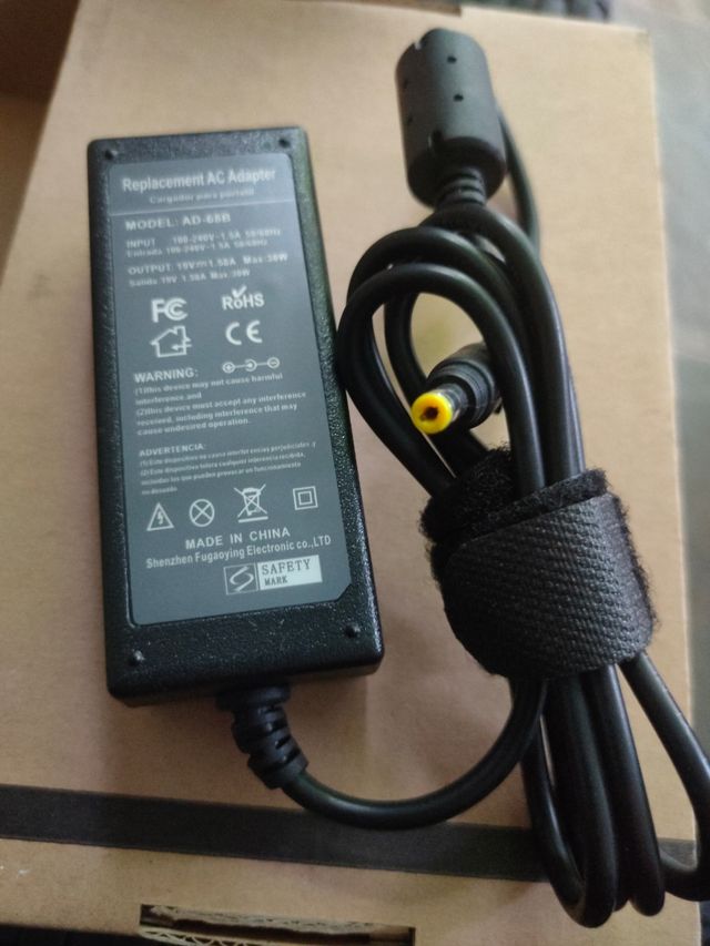 Cargador compatible Acer y varios