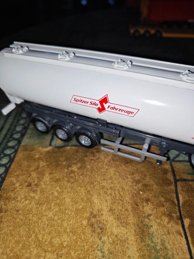 Camión Mercedes Benz Actros