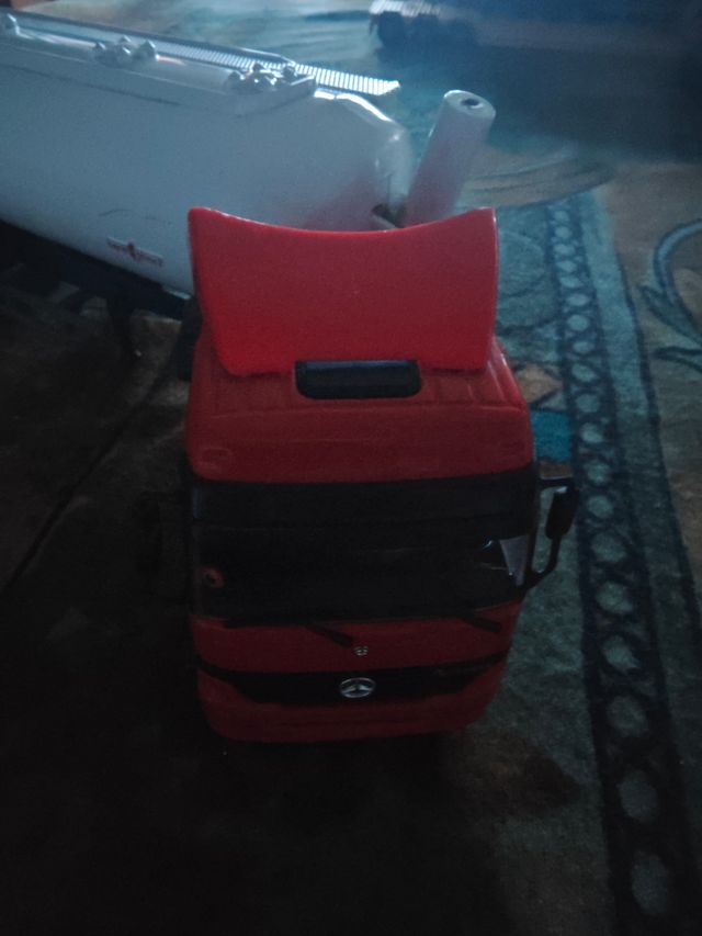 Camión Mercedes Benz Actros