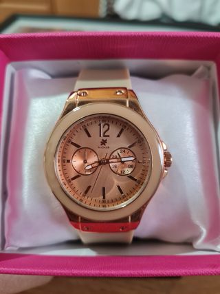 Reloj Klickiss beige y dorado