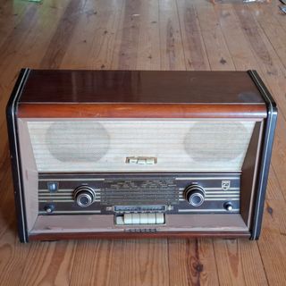 Radio Philips antigua