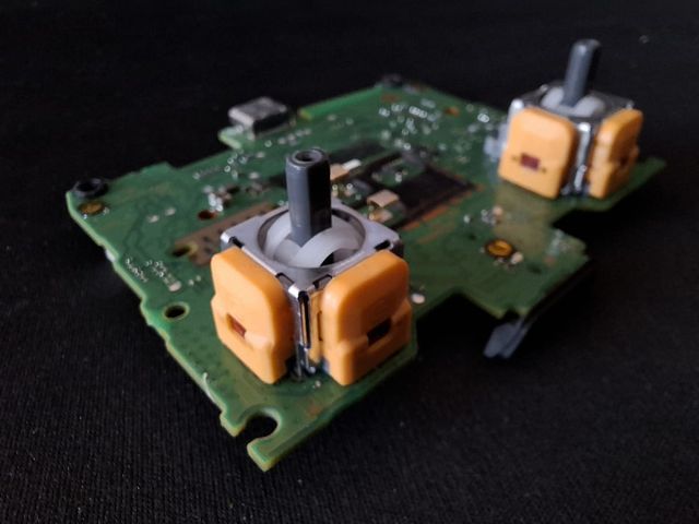 Joystick Magnético PS5 – Sin Drift -Reparación