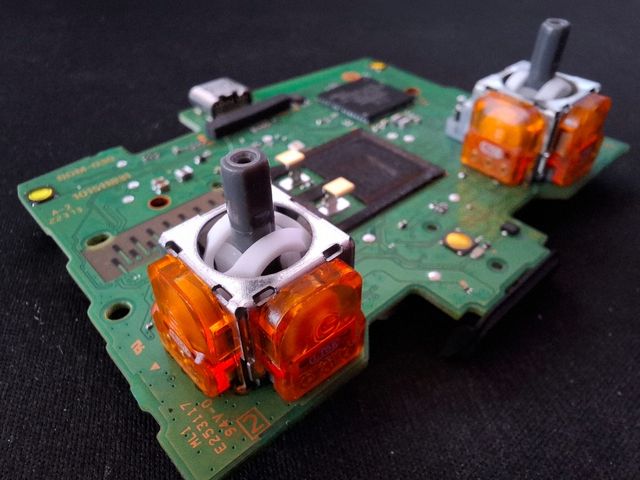 Joystick Magnético PS5 – Sin Drift -Reparación