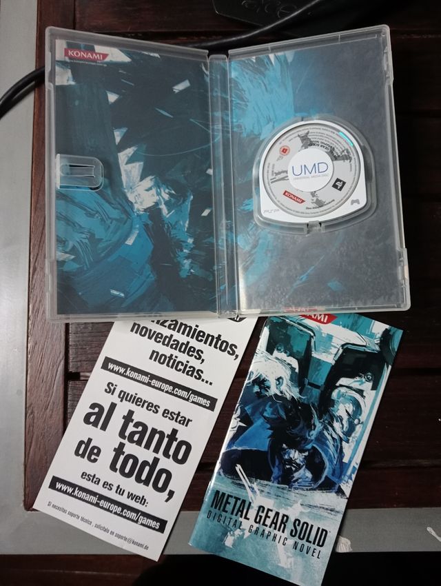 Metal Gear Solid Graphic Novel PSP Pal Esp Konami