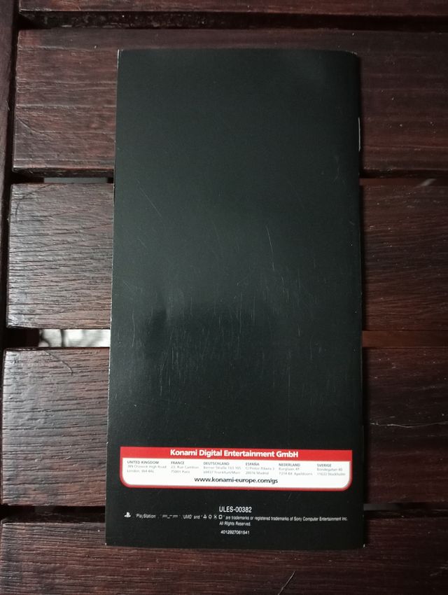 Metal Gear Solid Graphic Novel PSP Pal Esp Konami