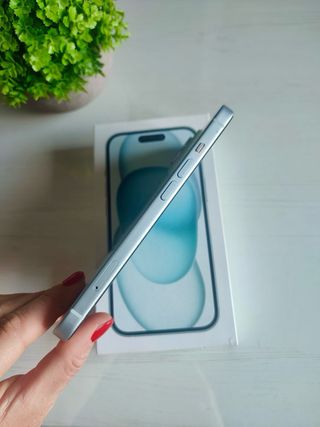 iPhone 15