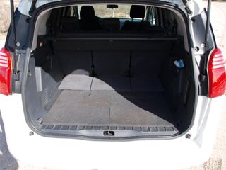 Peugeot 5008 2010 5 PLAZAS 