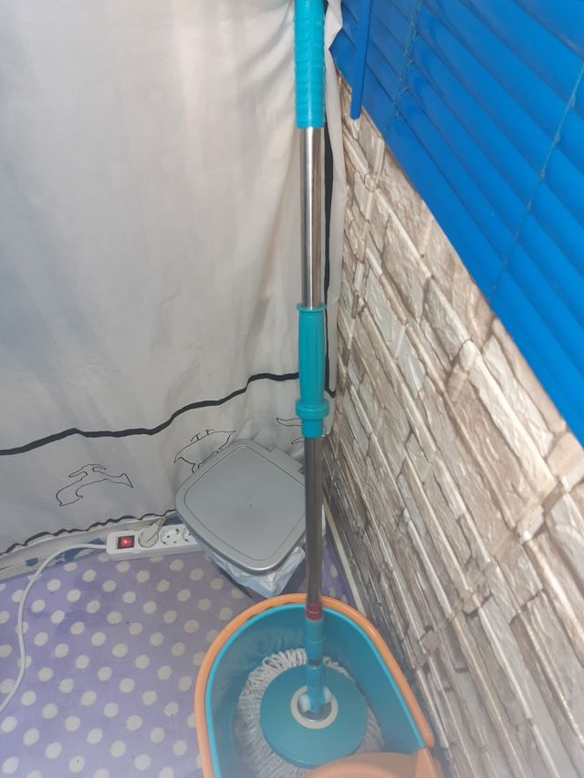 Fregona giratoria completa  REBAJADA 