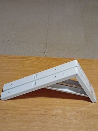 2 Soportes metal blancos - ¡Como nuevos!