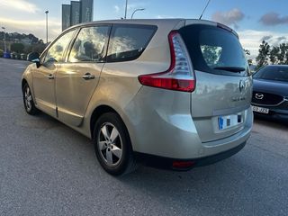Renault Scenic 7 plazas ❗️❗️