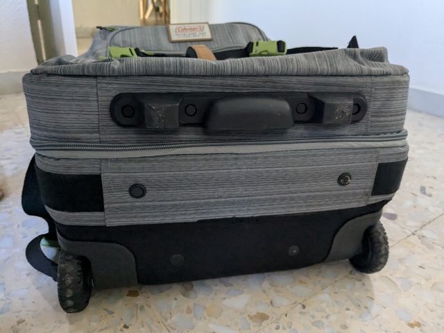 Maleta Coleman mediana ruedas